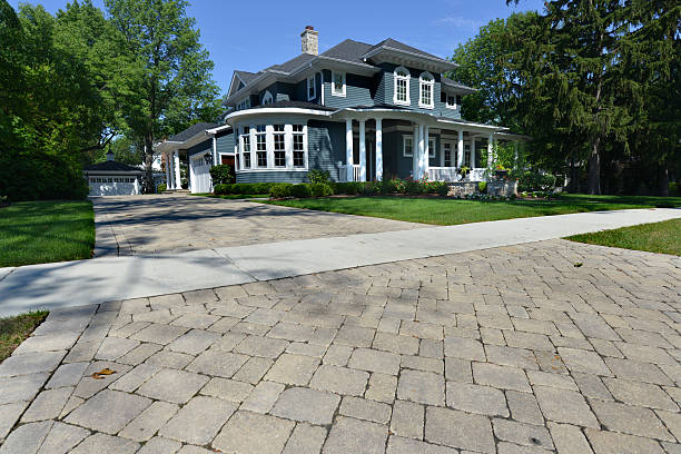 Best Driveway Pavers for Homes  in Fort Thompson, SD