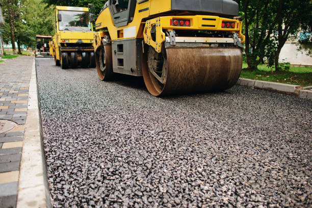 Best Residential Driveway Paver Services  in Fort Thompson, SD